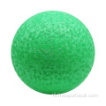 Groene speeltuin kick ball dodgerball
